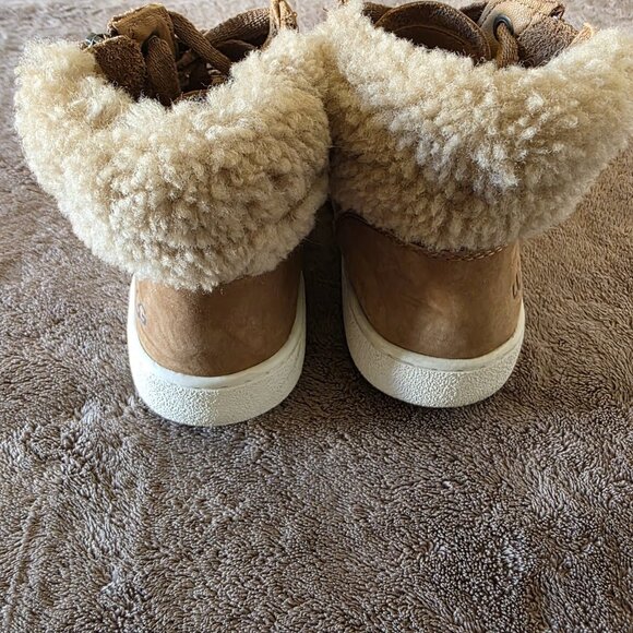 UGG Olive High Top Sneaker Boots Chestnut Shearling Lined Side Zip Women 6 - Picture 9 of 10